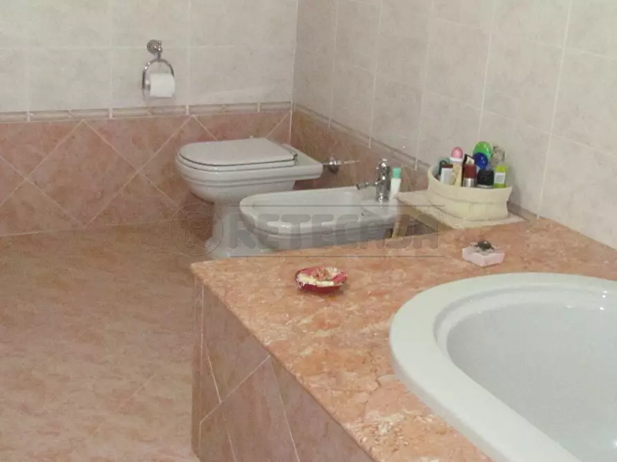 Immagine 26 di Villetta a schiera in vendita  in Via C. Rocci Cerasoli a Gallipoli