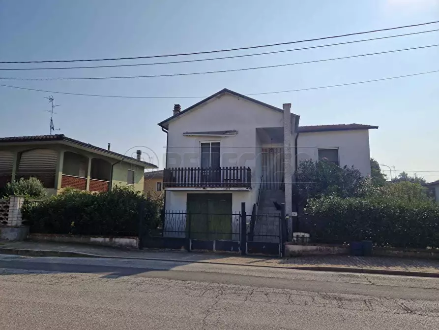 Immagine 29 di Villa in vendita  in Viale Europa a Acquanegra Cremonese