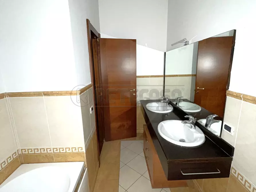 Immagine 18 di Bilocale in affitto  in Via Battaglione Monte Berico 15 a Vicenza