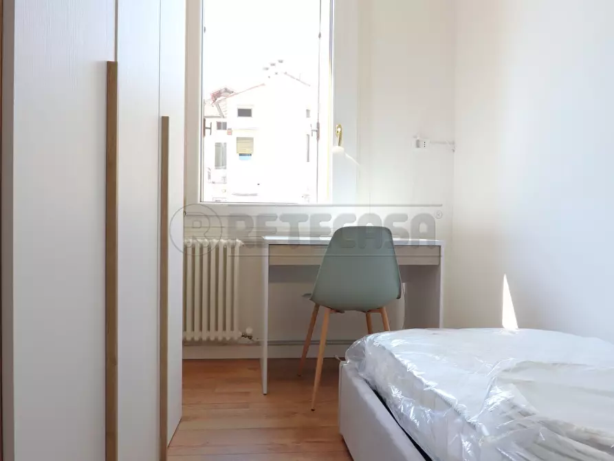 Immagine 1 di Stanza singola in affitto  in Via Giovanni Battista Quadri 19 a Vicenza
