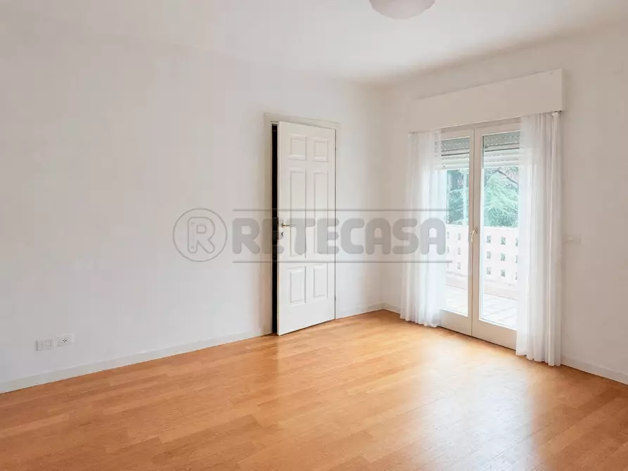 Immagine 12 di Bilocale in vendita  in Via G. E. di Velo a Vicenza