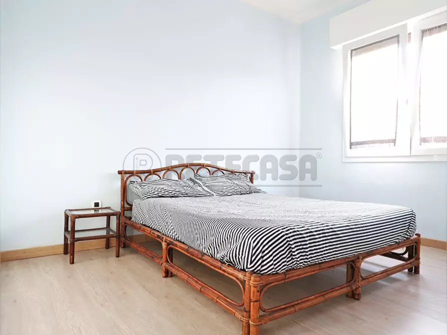 Immagine 24 di Stanza singola in affitto  in via mameli a Vicenza