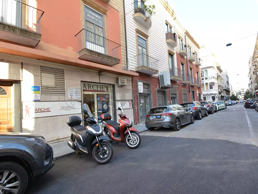 Immagine 10 di Locale commerciale in vendita  in Via Ettore Lombardo Pellegrino 44 a Messina