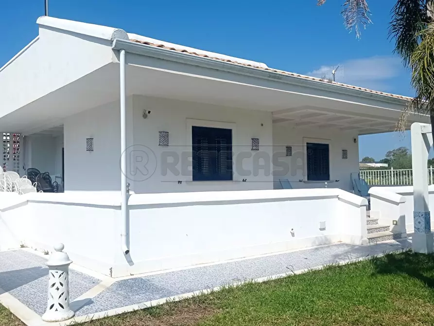 Immagine 2 di Villa in vendita  a Castelvetrano