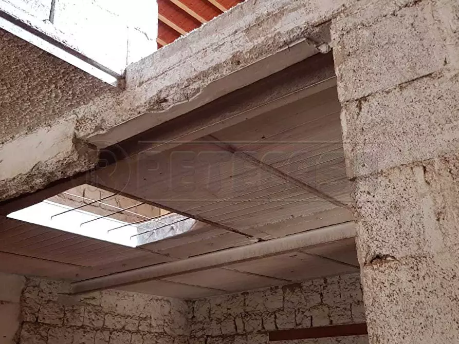 Immagine 5 di Magazzino in affitto  in Via Busacca 5 a Marcianise