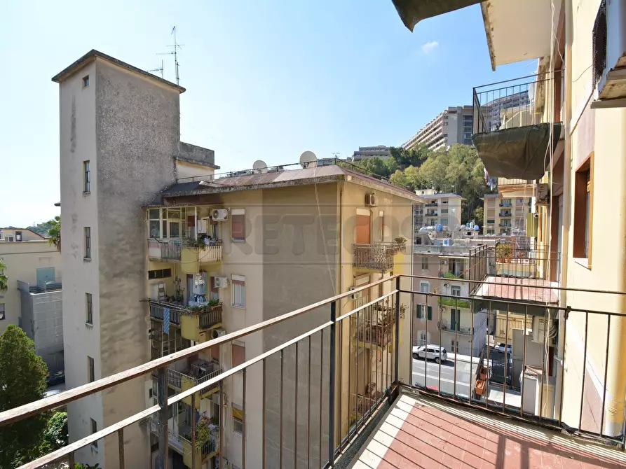 Immagine 8 di Quadrilocale in vendita  in Via Pietro Castelli 54 a Messina