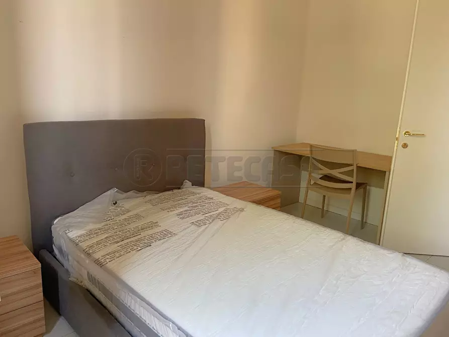 Immagine 22 di Stanza singola in affitto  in Via Fra' Paolo Sarpi a Vicenza