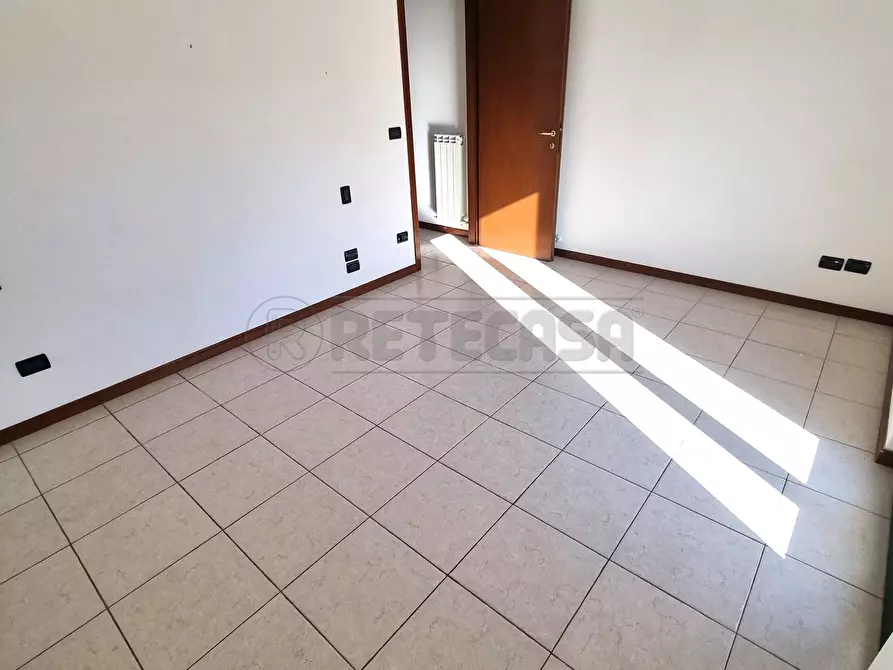 Immagine 3 di Trilocale in affitto  a Pescara