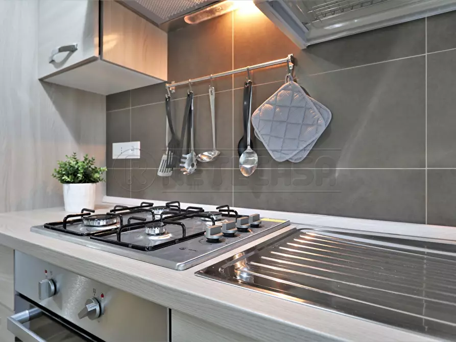 Immagine 25 di Stanza singola in affitto  a Vicenza