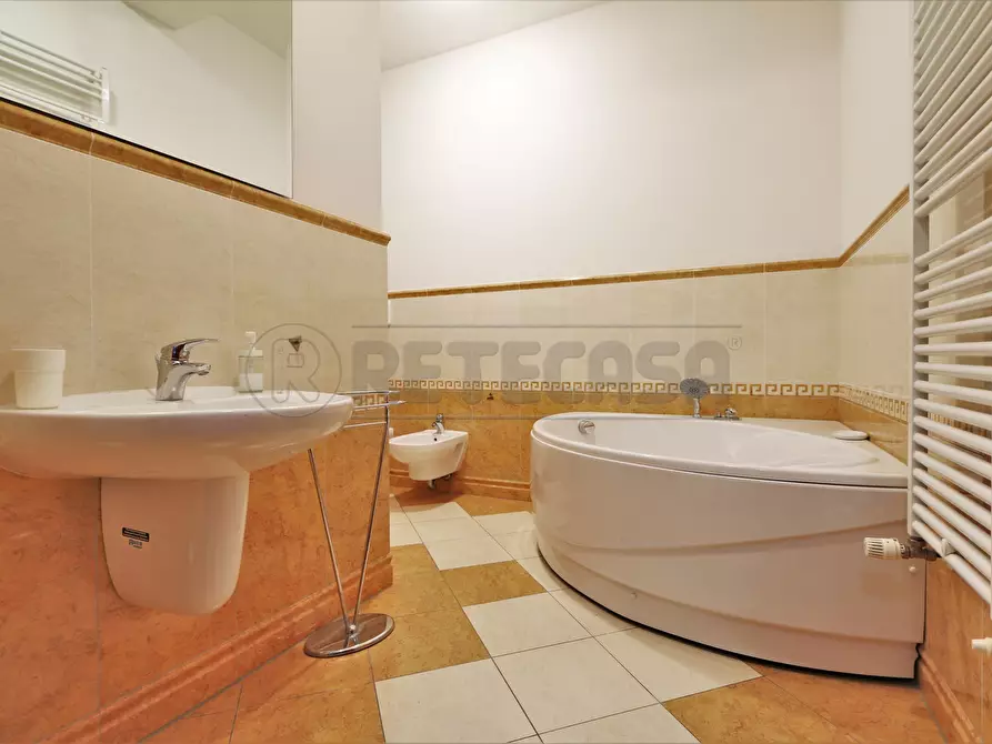 Immagine 9 di Bilocale in affitto  in Via Battaglione Monte Berico 15 a Vicenza