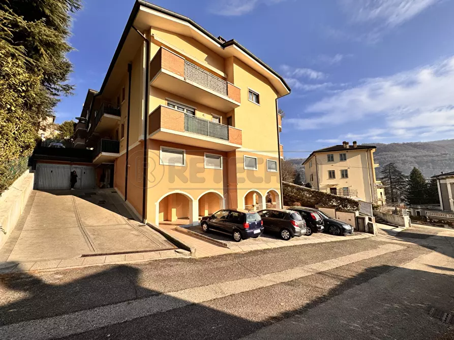 Immagine 34 di Appartamento in vendita  in Via Magaraggia 1 a Valdagno