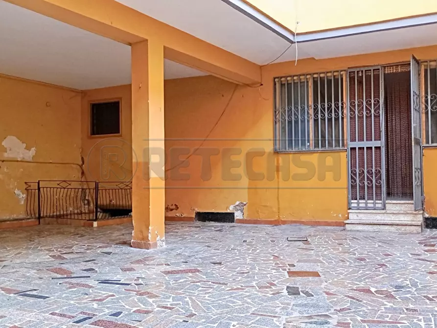 Immagine 3 di Casa trifamiliare in vendita  a Marcianise