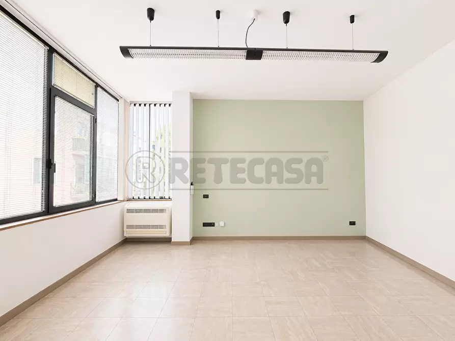 Immagine 1 di Ufficio in affitto  in Via dei Colli 33 a Padova