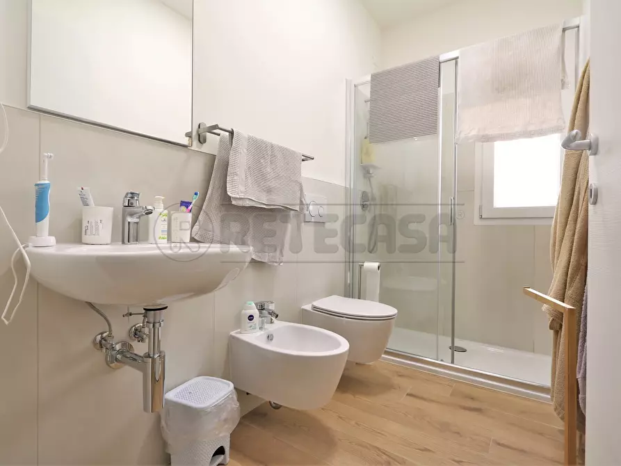 Immagine 11 di Stanza singola in affitto  a Vicenza