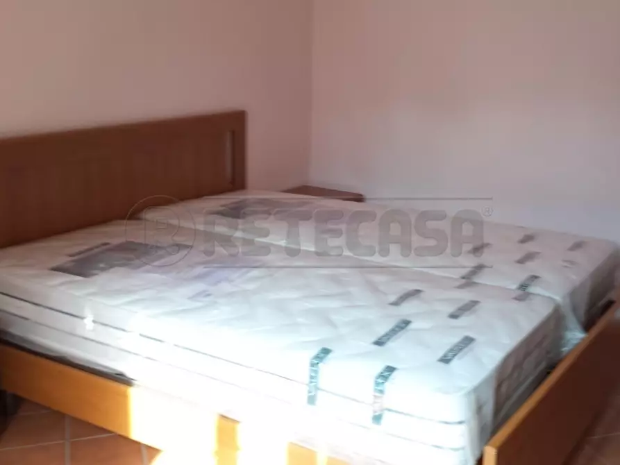 Immagine 3 di Bilocale in vendita  in Via Edmondo De Amicis 30g a Bondeno