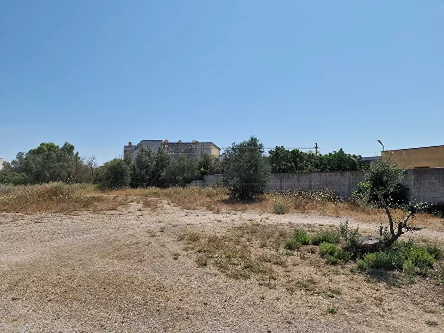 Immagine 57 di Laboratorio in vendita  in Via Neviano 37 a Seclì