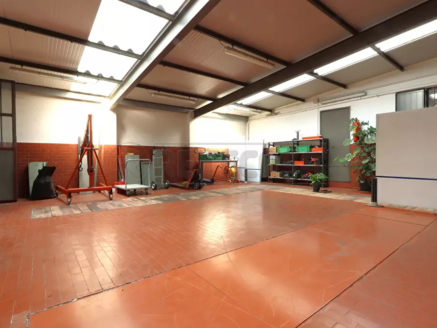 Immagine 5 di Laboratorio in vendita  in Via Fratelli Albanese 20 a Vicenza