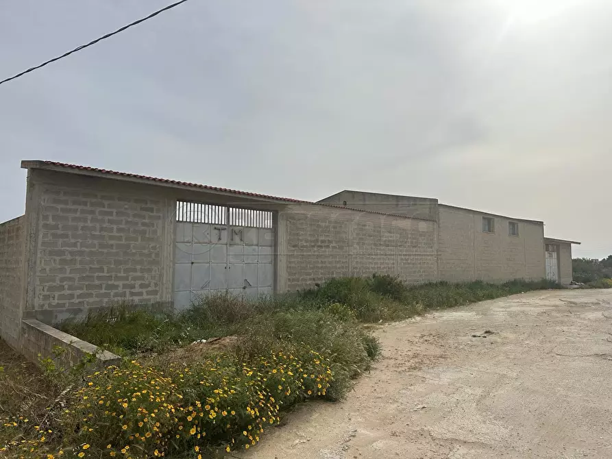 Immagine 3 di Attività artigianale in vendita  a Mazara Del Vallo