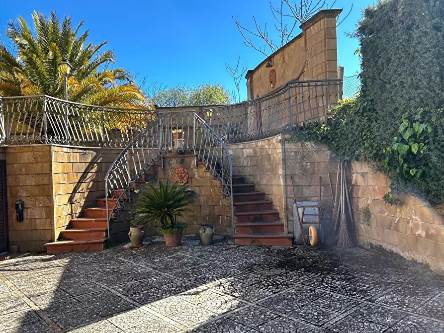 Immagine 5 di Villa in vendita  in Via Luigi Russo 36 a Caltanissetta
