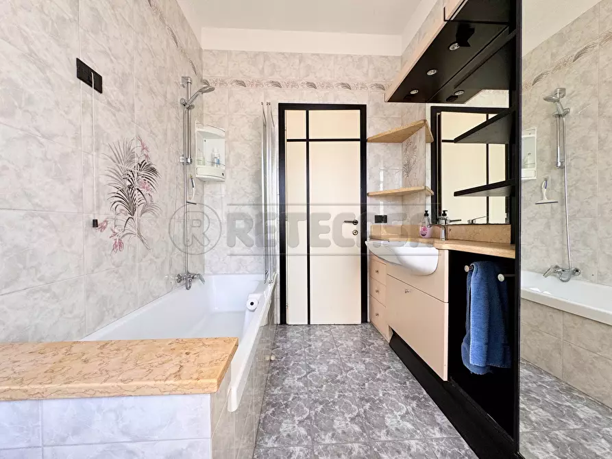 Immagine 43 di Appartamento in vendita  in Viale Stazione 48 a Brogliano