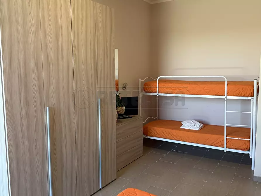 Immagine 91 di Pentalocale in vendita  in Via delle tessitrici 1 a Sannicola