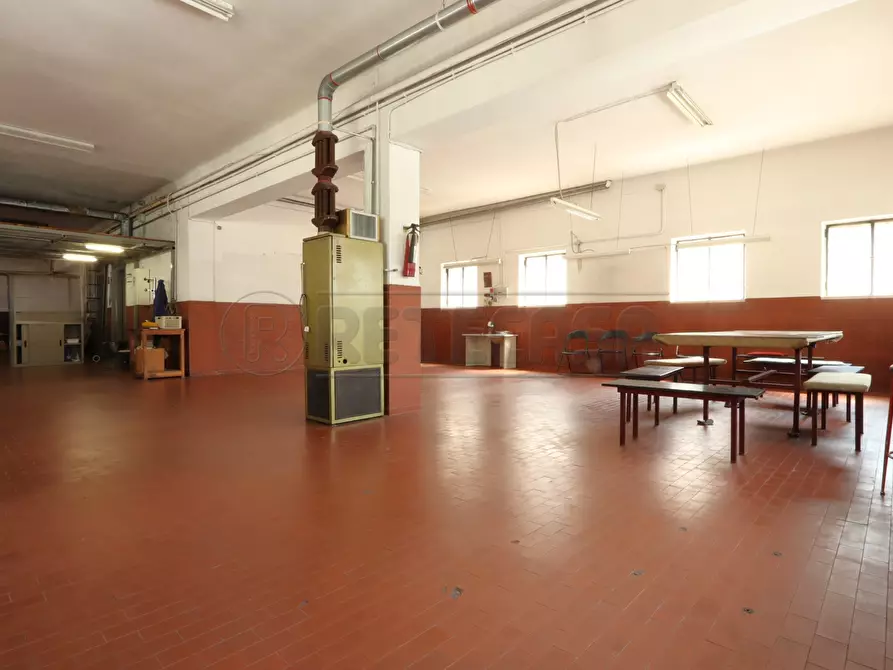 Immagine 11 di Laboratorio in vendita  in Via Fratelli Albanese 20 a Vicenza