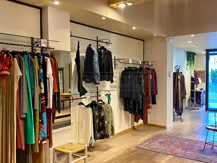 Immagine 7 di Attività commerciale in vendita  in Corso Antonio Fogazzaro a Vicenza