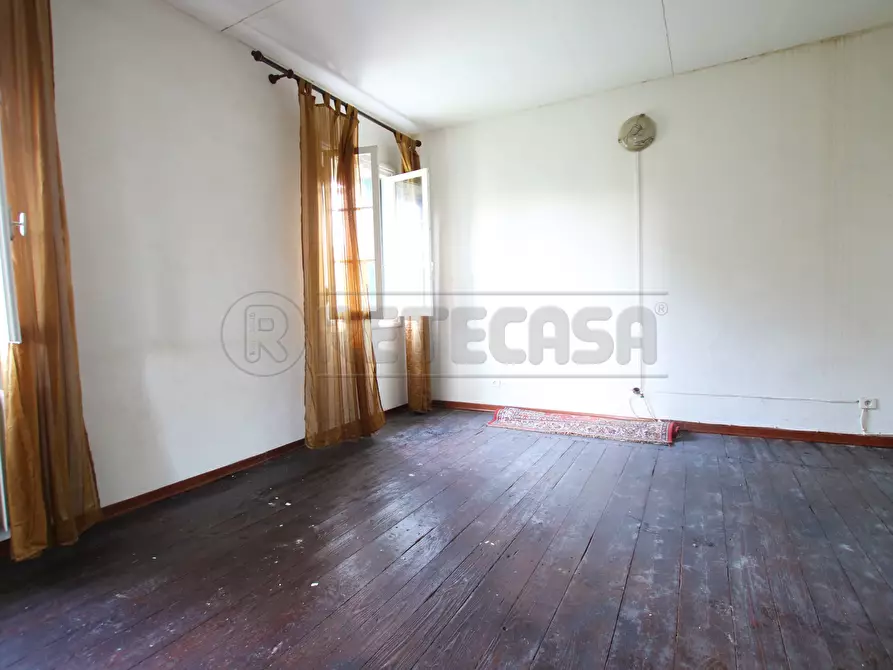 Immagine 21 di Villa in vendita  in viale riviera berica 702 a Vicenza