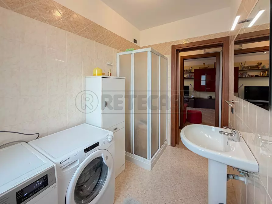 Immagine 21 di Bilocale in vendita  in Via Marinai d'Italia a Creazzo