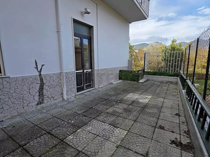 Immagine 3 di Casa semindipendente in vendita  a Mercato San Severino
