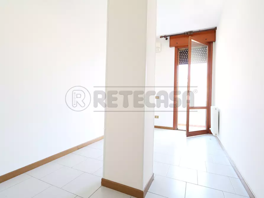 Immagine 11 di Trilocale in affitto  in Via delle Casermette a Vicenza