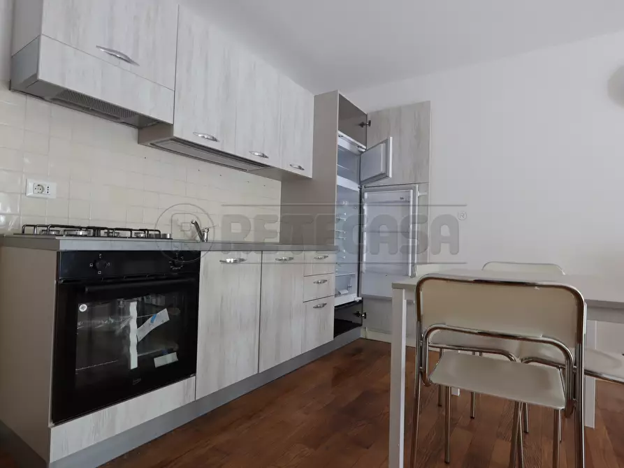 Immagine 4 di Appartamento in affitto  in via dal molin a Vicenza