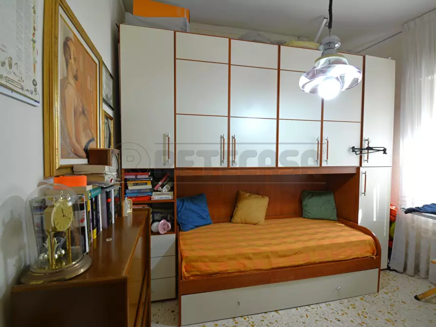 Immagine 14 di Quadrilocale in vendita  a Messina