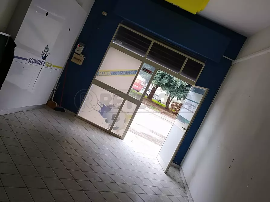 Immagine 2 di Locale commerciale in vendita  a Mazara Del Vallo