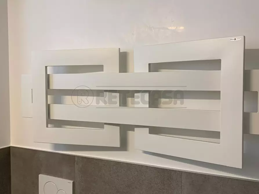 Immagine 45 di Appartamento in affitto  a Bergamo