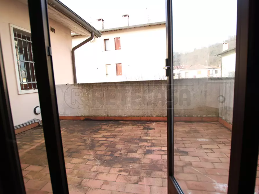 Immagine 15 di Porzione di casa in vendita  a Arcugnano