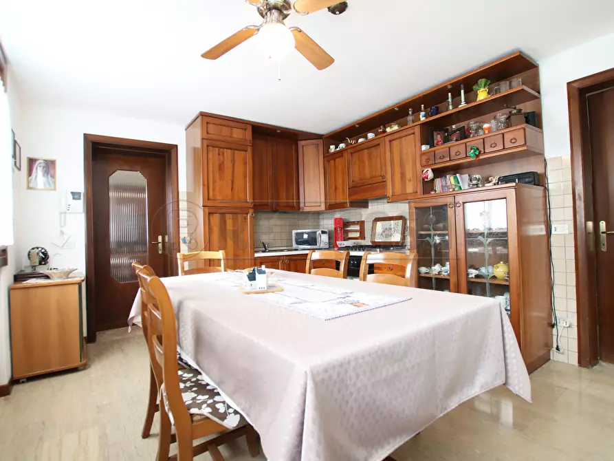 Immagine 3 di Porzione di casa in vendita  in strada del tormeno a Vicenza