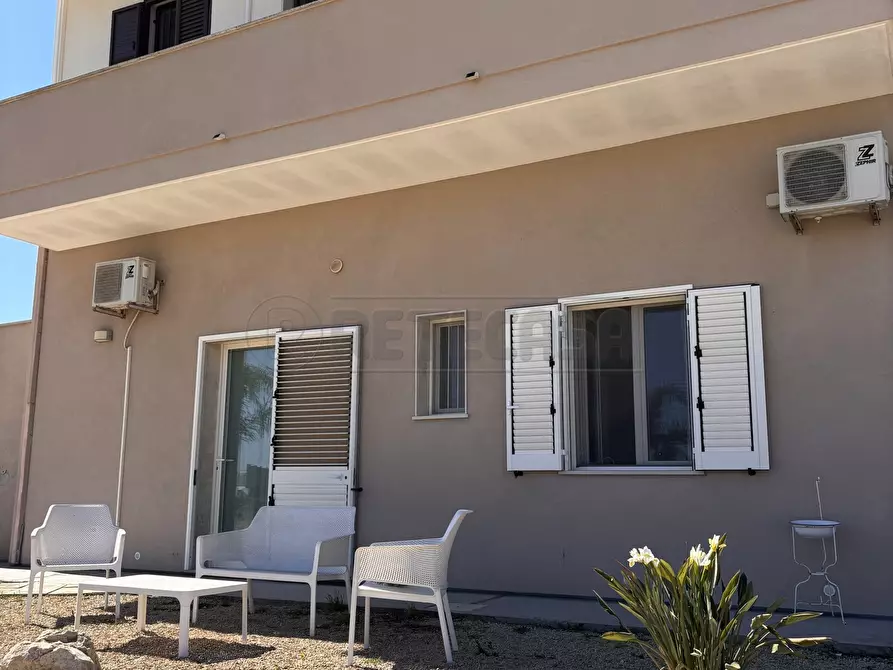 Immagine 13 di Pentalocale in vendita  in Via delle tessitrici 1 a Sannicola