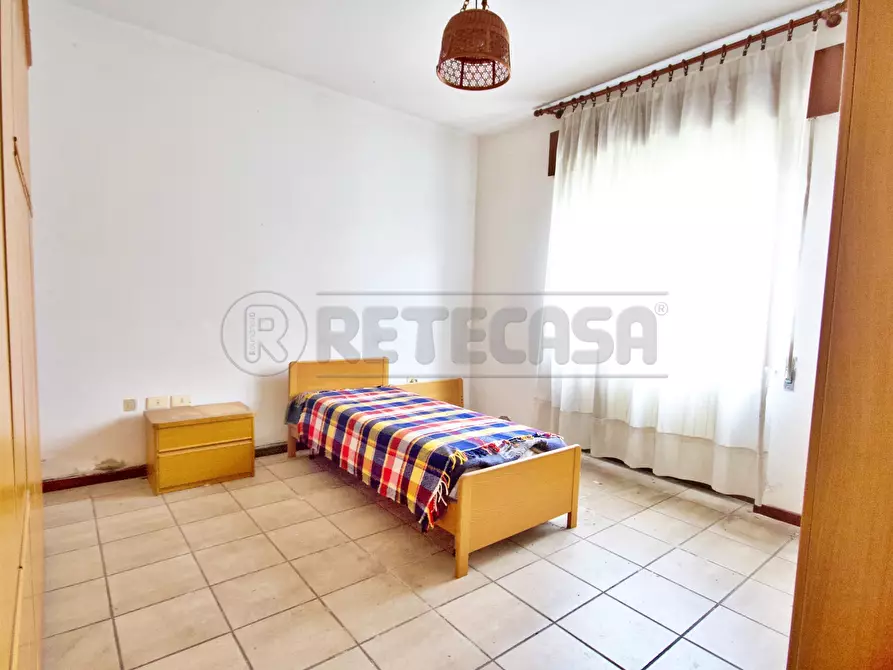 Immagine 5 di Trilocale in vendita  a Arzignano