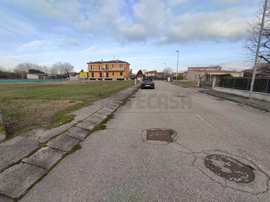 Immagine 5 di Terreno edificabile in vendita  in Via Cavalieri di Vittorio Veneto a Albaredo D'adige
