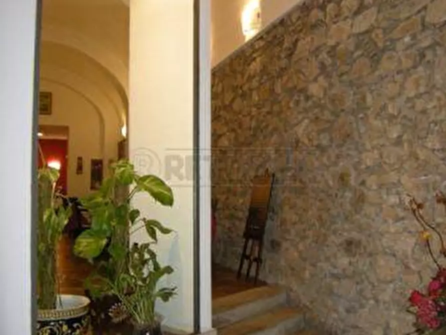 Immagine 9 di Locale commerciale in vendita  in via scovazzo 19 a Caltanissetta