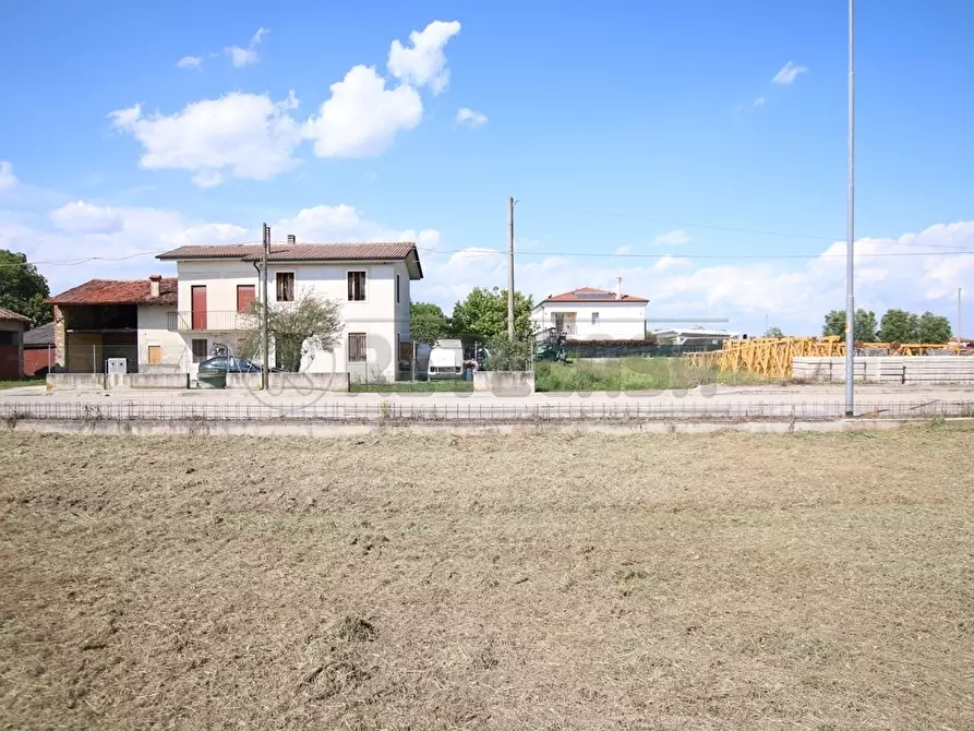 Immagine 13 di Terreno edificabile in vendita  a Castegnero