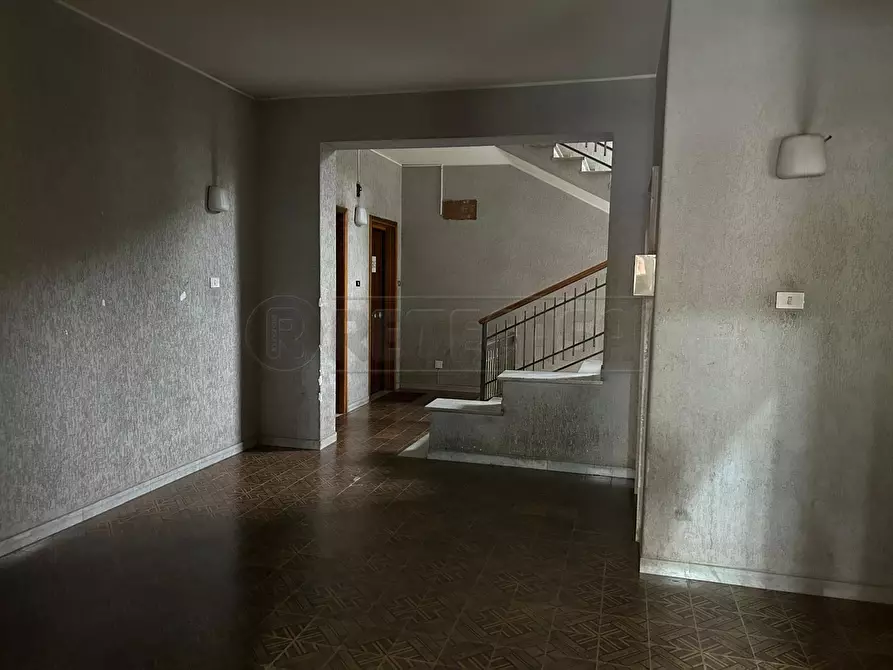 Immagine 10 di Pentalocale in vendita  in Via Malta 73 a Caltanissetta