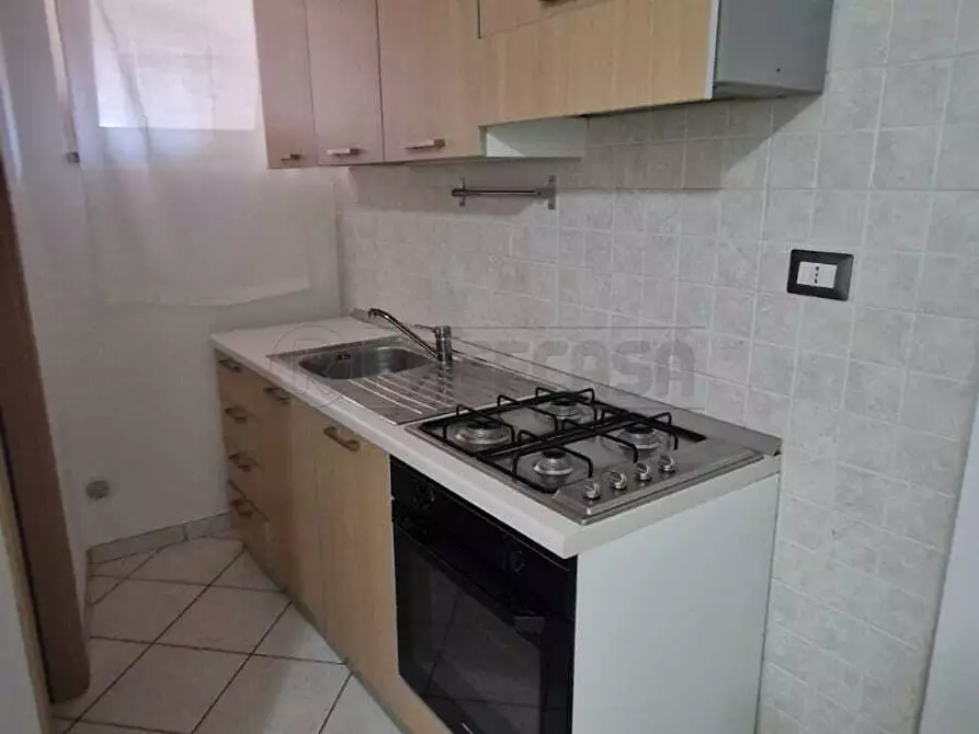 Immagine 2 di Bilocale in affitto  a Mercato San Severino