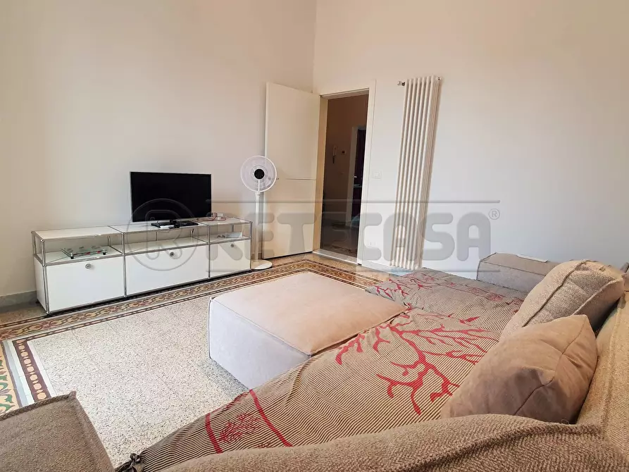 Immagine 9 di Porzione di casa in affitto  a Viareggio