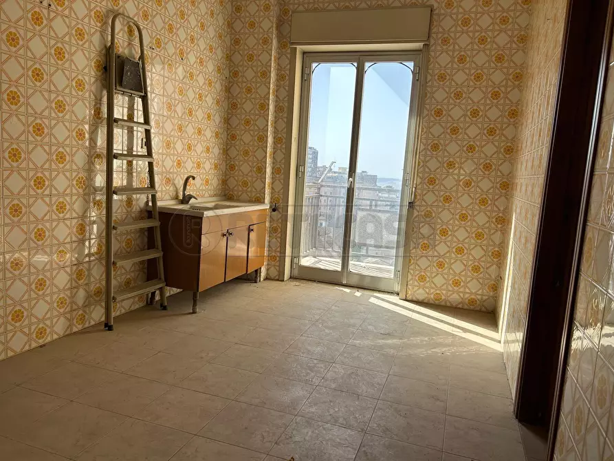 Immagine 3 di Quadrilocale in vendita  in via gabriele amico valenti 21 a Caltanissetta