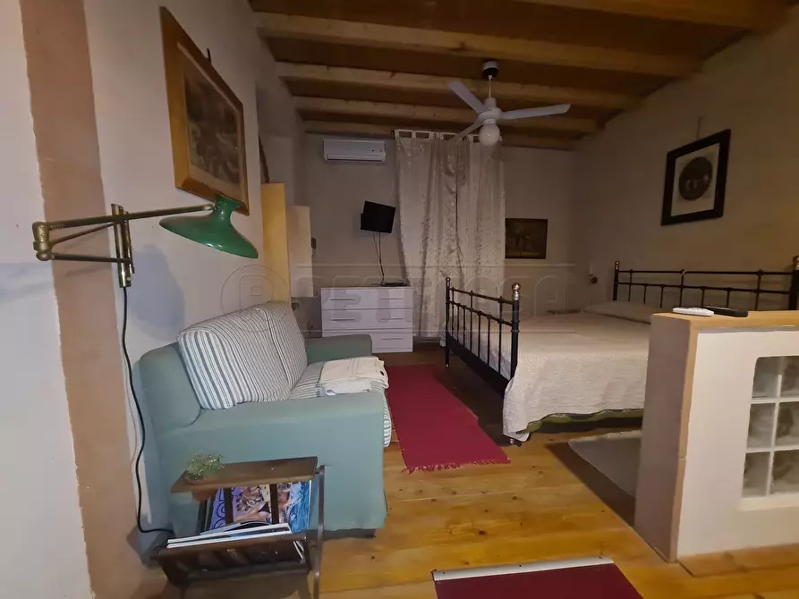 Immagine 23 di Rustico / casale in vendita  in Via Pizzighettone a Sesto Ed Uniti