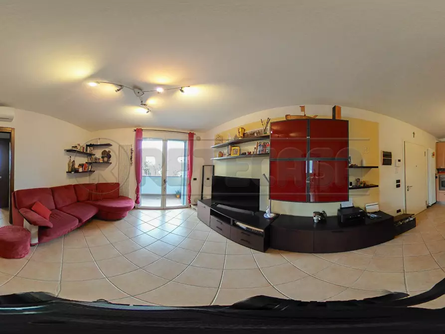 Immagine 3 di Bilocale in vendita  in Via Marinai d'Italia a Creazzo