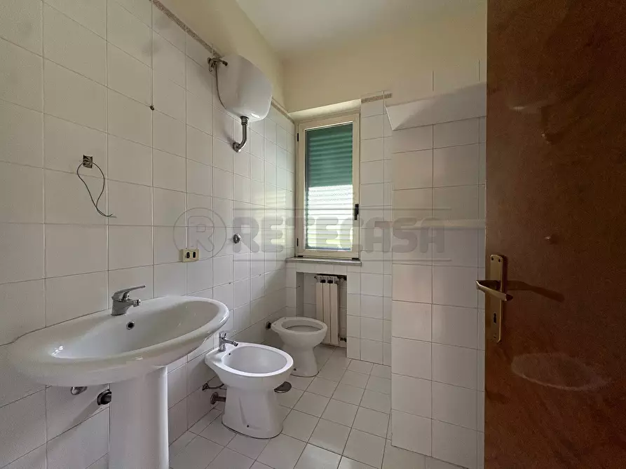 Immagine 14 di Pentalocale in vendita  in Via de Sanctis a Marcianise