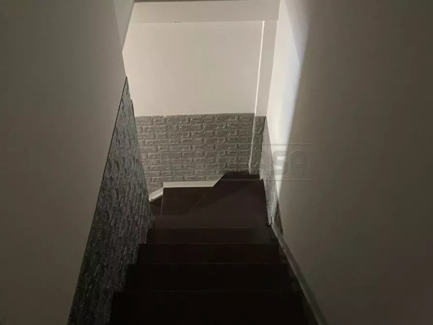 Immagine 10 di Locale commerciale in affitto  in Via Posidonia 96/C a Salerno